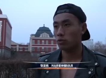 都体：尤文在等待曼联同意外租桑乔 同时也仍在关注贝拉尔迪据《都灵体育报》报道称，尤文在等待曼联批准外租桑乔，同时也还在关注贝拉尔迪。